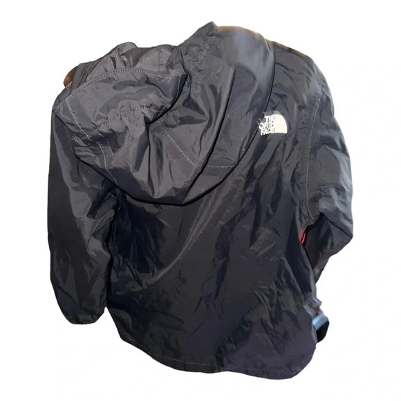 THE NORTH FACE BOYS JACKET SIZE 3T - Picture 2 of 7